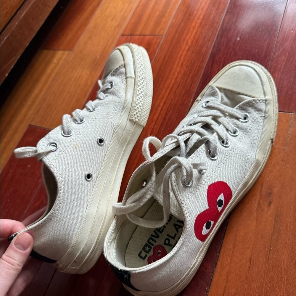 Comme des Garcons Play x converse Shoes - Cream and Red size 8 women’s - Picture 2 of 4